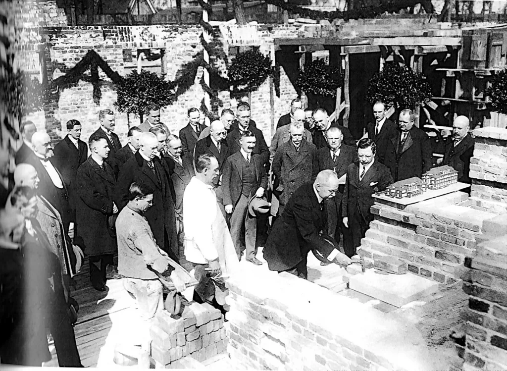 Grundsteinlegung der Glanzfilm AG in Köpenick, 1923