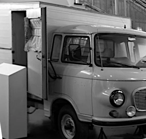 Ein Gefangenentransporter